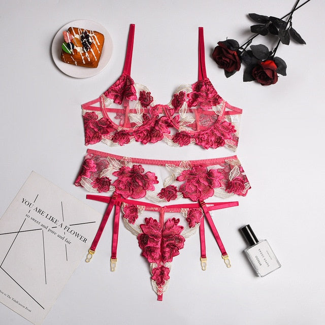 Yimunancy 3-Piece Embroidery Set - Qetesh Lingerie